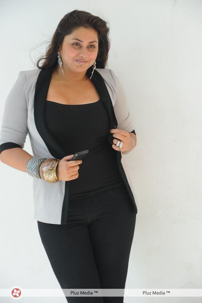 Namitha New Stills | Picture 122445